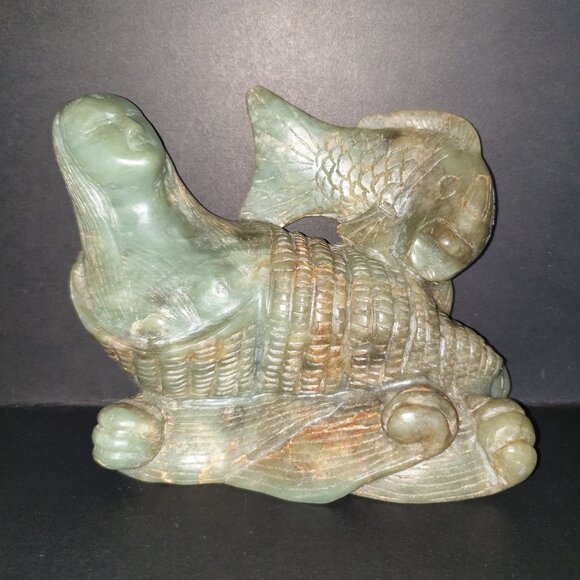 Rare Vintage Hand-Carved Chinese Jade Mermaid & Fish Sculpture 2.5 lbs & 6'' - Picture 11 of 11